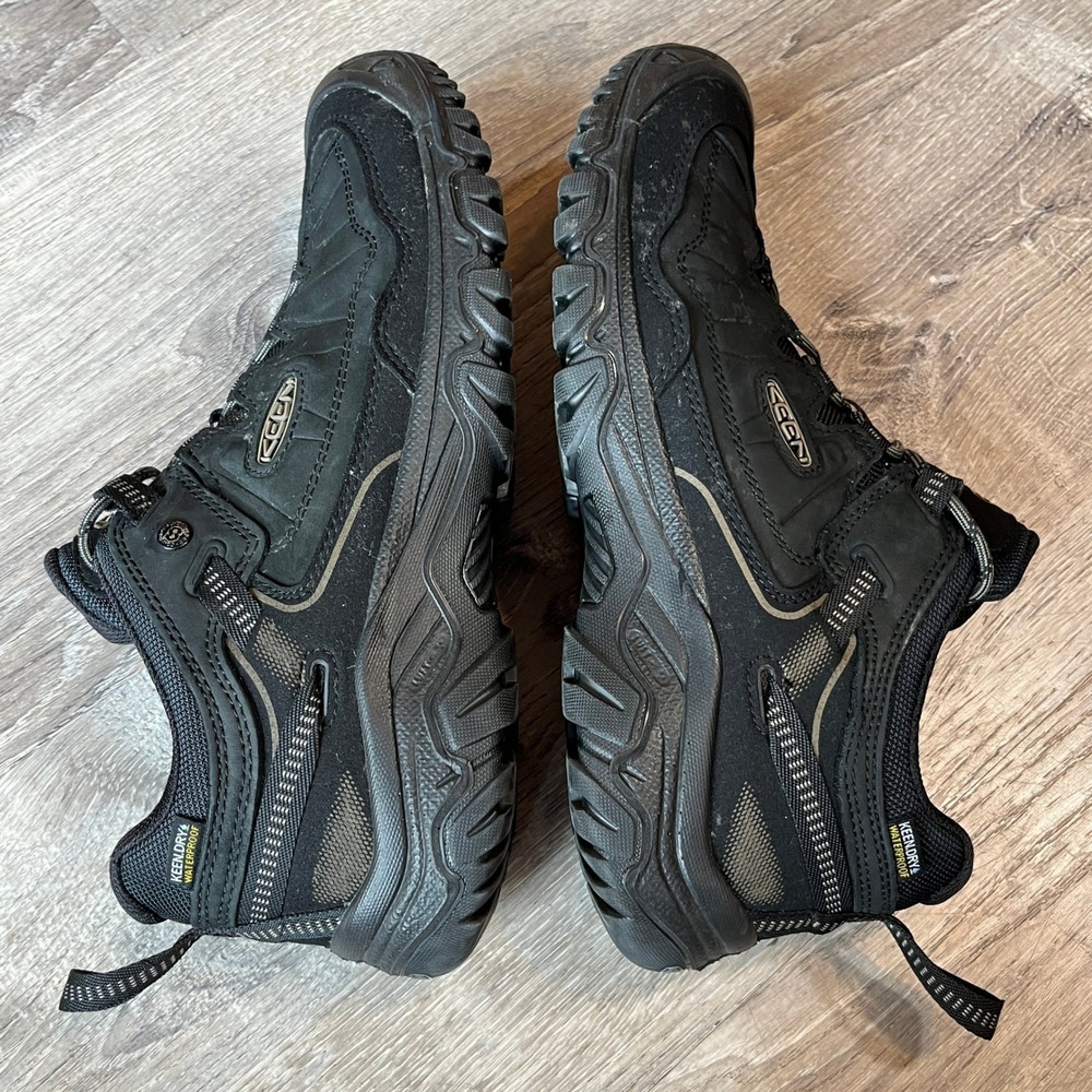 Keen Saltzman Waterproof Hiking Work Shoes Mens 11 Black Raven 1029827 Low Hiker
